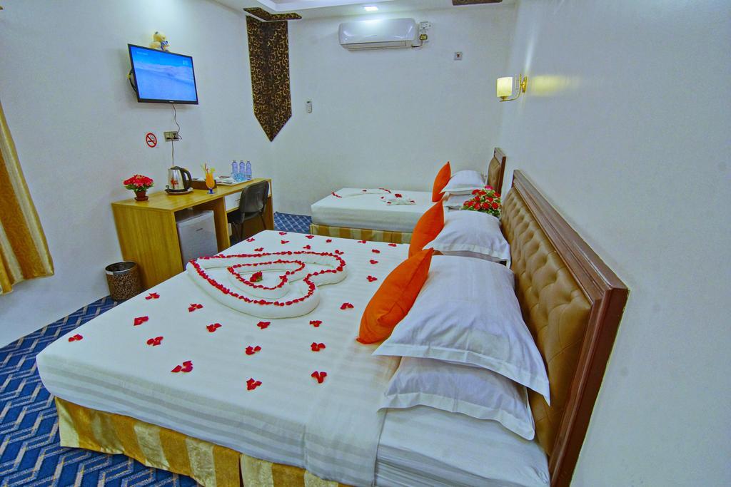 Perfect Hotel Mandalay Luaran gambar