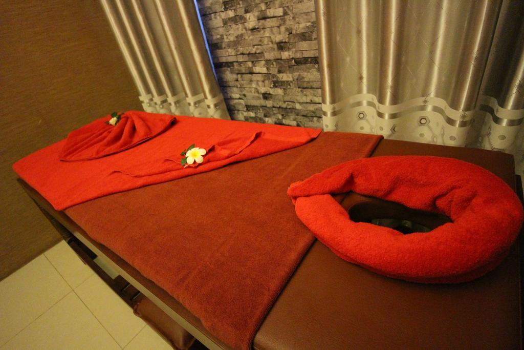 Perfect Hotel Mandalay Luaran gambar
