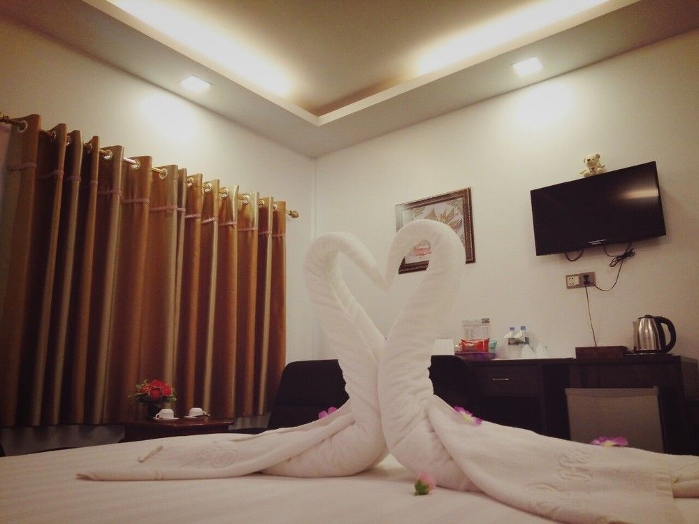 Perfect Hotel Mandalay Luaran gambar