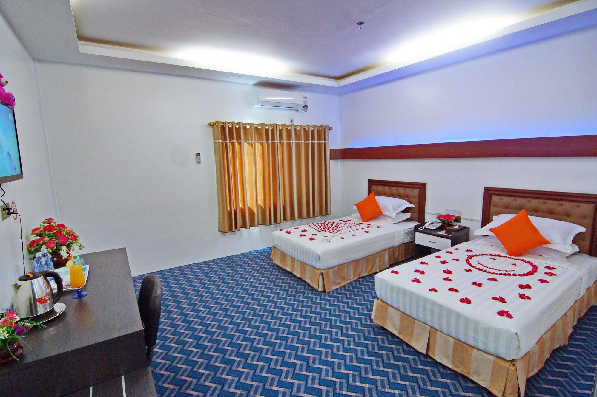 Perfect Hotel Mandalay Luaran gambar